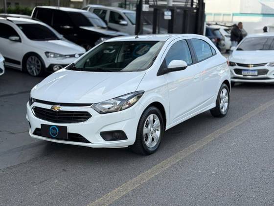 CHEVROLET ONIX 1.4 MPFI LT 8V FLEX 4P AUTOMÁTICO CHEVROLET ONIX 1.4 MPFI LT 8V FLEX 4P AUTOMÁTICO